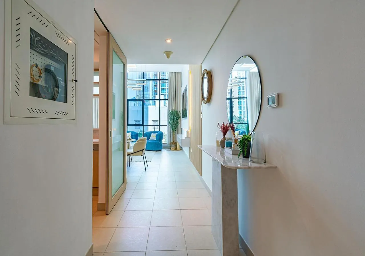 Luxurious 2-Bedroom Apartment In Downtown With Burj Khalifa View Dubai Emirados Árabes Unidos