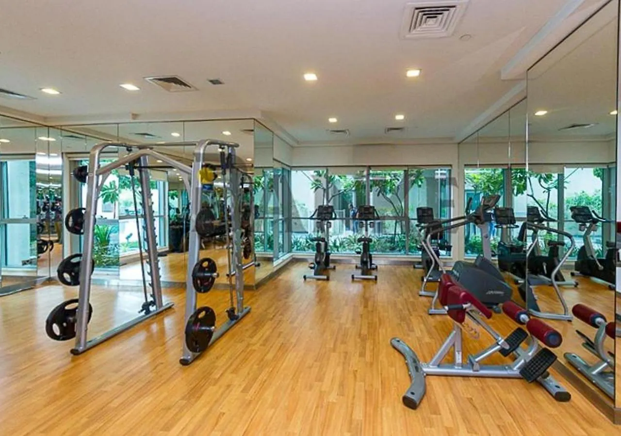 Luxurious 2-Bedroom Apartment In Downtown With Burj Khalifa View Dubai