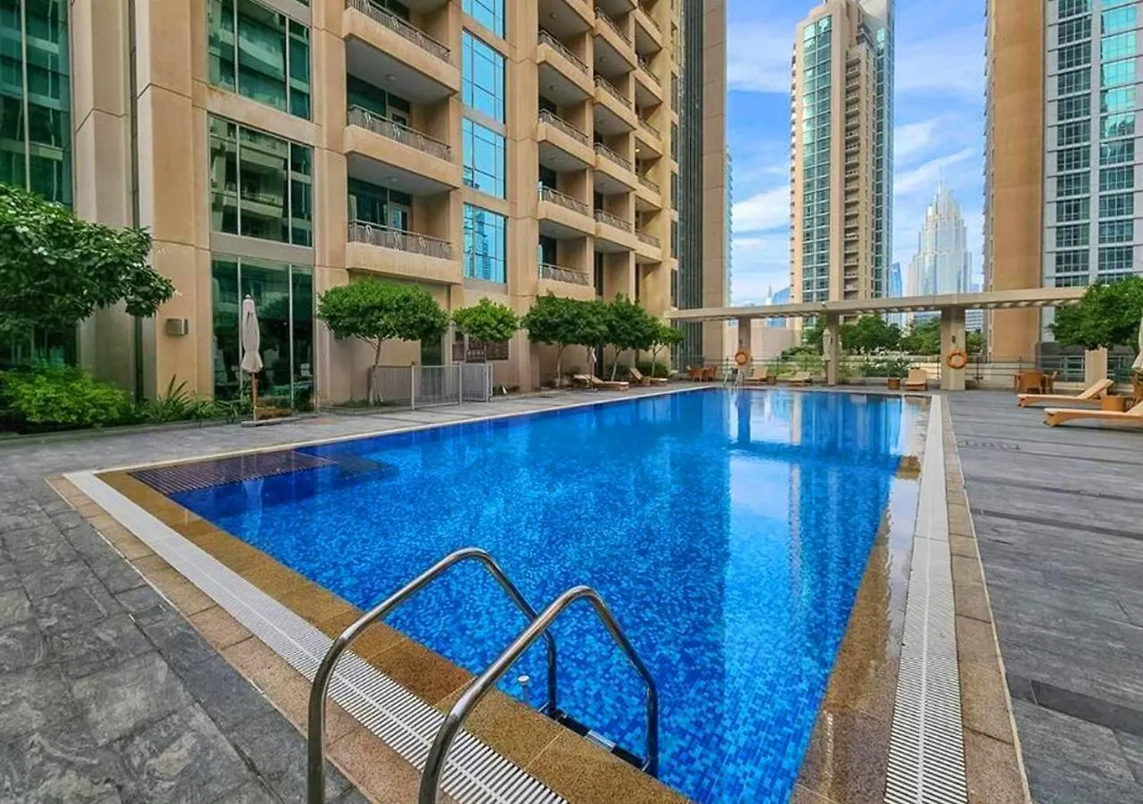 Luxurious 2-Bedroom Apartment In Downtown With Burj Khalifa View Dubai Emirados Árabes Unidos